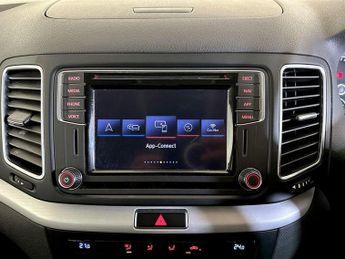 Volkswagen Sharan 1.4 TSI SE Nav DSG Euro 6 (s/s) 5dr