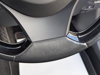 Toyota C-HR 1.8 VVT-h Dynamic CVT Euro 6 (s/s) 5dr