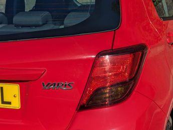Toyota Yaris 1.33 Dual VVT-i Icon Multidrive S Euro 5 5dr Euro 5