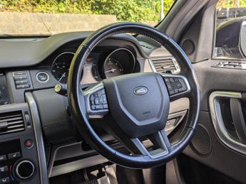 Land Rover Discovery Sport 2.0 TD4 Landmark Auto 4WD Euro 6 (s/s) 5dr