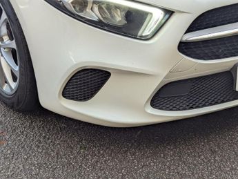 Mercedes-Benz A Class 1.5 A180d Sport 7G-DCT Euro 6 (s/s) 5dr