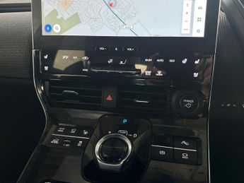 Toyota bZ4X 71.4kWh Vision Auto AWD 5dr (11kW OBC)