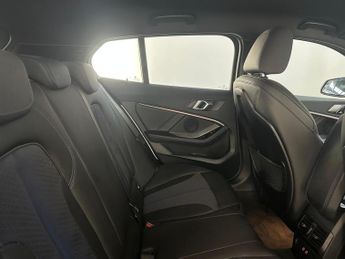 BMW 1 Series 1.5 118i M Sport (LCP) DCT Euro 6 (s/s) 5dr