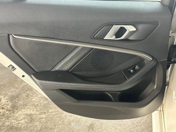 BMW 1 Series 1.5 118i M Sport (LCP) DCT Euro 6 (s/s) 5dr