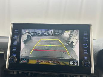 Toyota RAV4 2.5 VVT 18.1kWh Dynamic CVT 4WD Euro 6 (s/s) 5dr