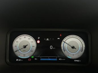 Hyundai KONA 64kWh Premium Auto 5dr (10.5kW Charger)