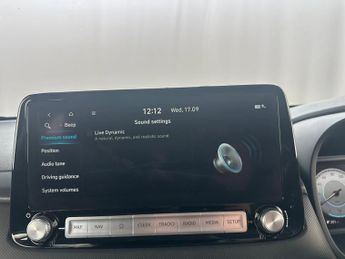 Hyundai KONA 64kWh Premium Auto 5dr (10.5kW Charger)