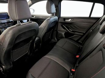 Ford Focus 1.0T EcoBoost ST-Line X Euro 6 (s/s) 5dr