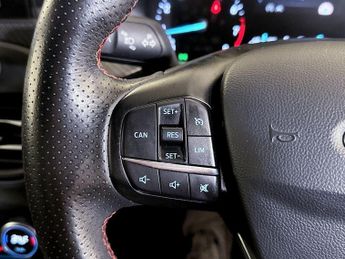 Ford Focus 1.0T EcoBoost ST-Line X Euro 6 (s/s) 5dr