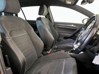 Volkswagen Golf 1.4 TSI 8.7kWh GTE DSG Euro 6 (s/s) 5dr