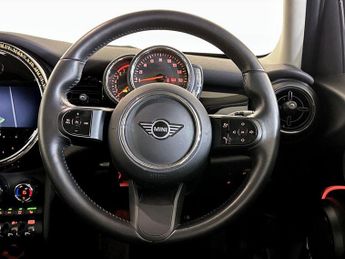 MINI Hatch 1.5 Cooper Classic Steptronic Euro 6 (s/s) 5dr