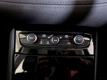 Vauxhall Grandland X 1.5 Turbo D BlueInjection Sport Nav Auto Euro 6 (s/s) 5dr