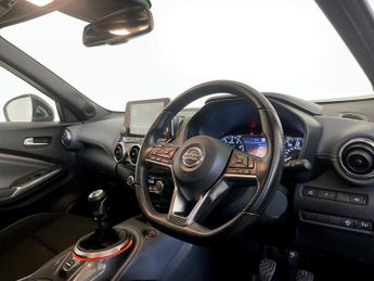 Nissan Juke 1.0 DIG-T N-Connecta Euro 6 (s/s) 5dr