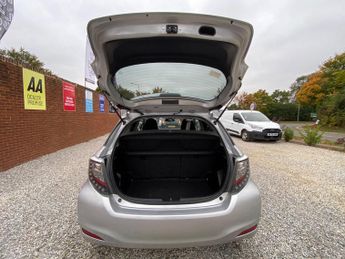 Toyota Yaris 1.33 Dual VVT-i Trend Multidrive S Euro 5 5dr