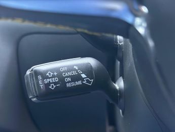 Audi TTS 2.0 TFSI Limited Edition S Tronic quattro Euro 5 3dr