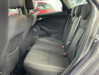 Ford Focus 1.6 Titanium Navigator Powershift Euro 5 5dr