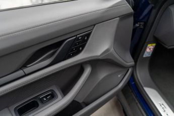 Porsche Taycan Performance Plus 93.4kWh 4S Cross Turismo Auto 4WD 5dr