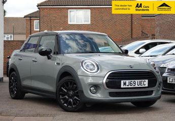 MINI Hatch 1.5 Cooper Classic Hatchback 5dr Petrol Manual Euro 6 (s/s) (136