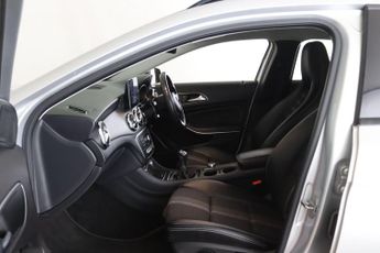 Mercedes-Benz GLA 1.6 GLA180 Urban Edition Euro 6 (s/s) 5dr