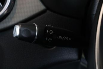 Mercedes-Benz GLA 1.6 GLA180 Urban Edition Euro 6 (s/s) 5dr