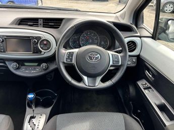 Toyota Yaris 1.5 VVT-h T4 CVT Euro 5 5dr