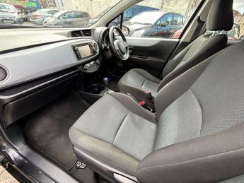 Toyota Yaris 1.5 VVT-h T4 CVT Euro 5 5dr