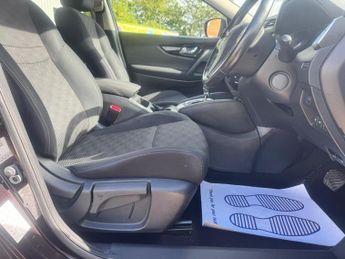 Nissan Qashqai 1.6 dCi Acenta Premium XTRON 2WD Euro 5 (s/s) 5dr