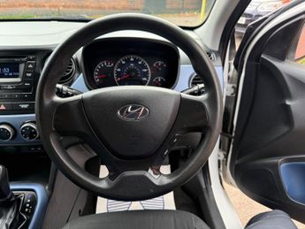 Hyundai i10 1.2 SE Auto Euro 5 5dr