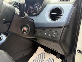 Hyundai i10 1.2 SE Auto Euro 5 5dr
