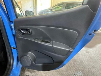 Renault Clio 1.5 dCi Dynamique S MediaNav EDC Euro 5 5dr