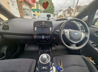 Nissan Leaf 24kWh Acenta Auto 5dr