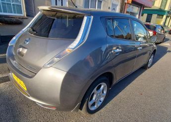 Nissan Leaf 24kWh Acenta Auto 5dr