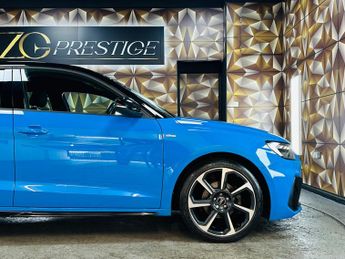Audi A1 1.0 TFSI 30 Black Edition Sportback S Tronic Euro 6 (s/s) 5dr