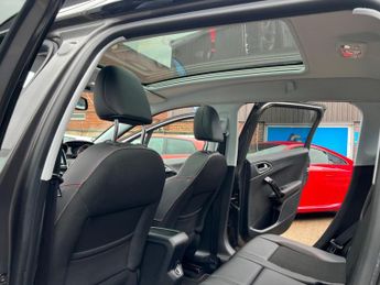 Peugeot 2008 1.2 PureTech GT Line SUV 5dr Petrol EAT Euro 6 (s/s) (110 ps)