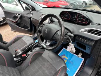 Peugeot 2008 1.2 PureTech GT Line SUV 5dr Petrol EAT Euro 6 (s/s) (110 ps)