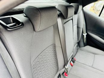 Toyota Corolla 1.8 VVT-h Icon CVT Euro 6 (s/s) 5dr