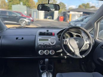 Honda Jazz 1.4 i-DSI SE CVT-7 5dr