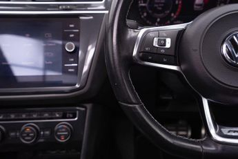 Volkswagen Tiguan 2.0 TDI R-Line DSG 4Motion Euro 6 (s/s) 5dr