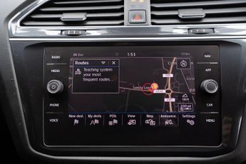 Volkswagen Tiguan 2.0 TDI R-Line DSG 4Motion Euro 6 (s/s) 5dr