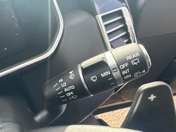 Land Rover Range Rover 3.0 TD V6 Vogue Auto 4WD Euro 6 (s/s) 5dr