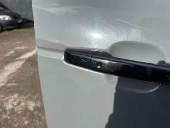 Land Rover Range Rover 3.0 TD V6 Vogue Auto 4WD Euro 6 (s/s) 5dr