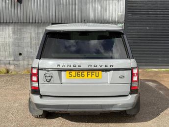 Land Rover Range Rover 3.0 TD V6 Vogue Auto 4WD Euro 6 (s/s) 5dr
