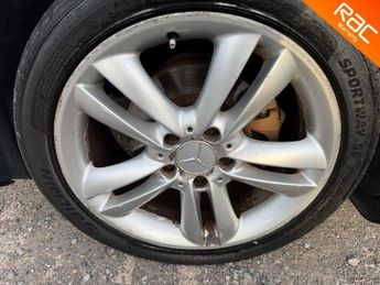 Mercedes-Benz CLK 2.1 CLK220 CDI Avantgarde 2dr