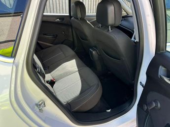 Vauxhall Astra 1.6 16v SRi Auto Euro 5 5dr