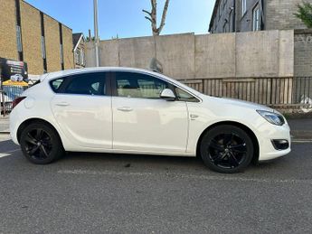 Vauxhall Astra 1.6 16v SRi Auto Euro 5 5dr
