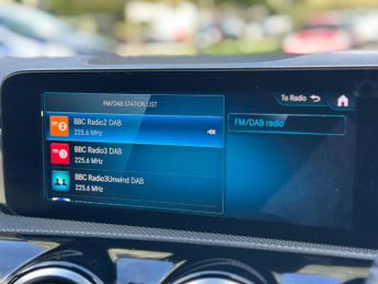 Mercedes-Benz CLA 1.3 CLA180 AMG Line Coupe 7G-DCT Euro 6 (s/s) 4dr
