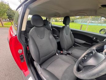MINI Hatch 1.6 One Steptronic Euro 5 3dr