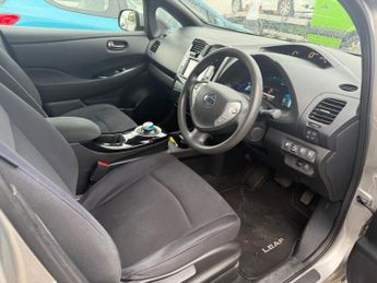 Nissan Leaf 24kWh Acenta Auto 5dr