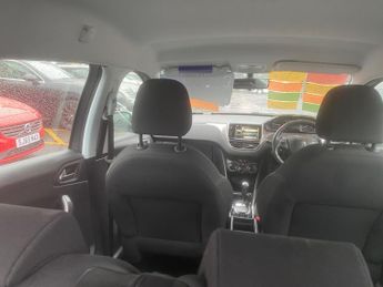 Peugeot 2008 1.6 e-HDi Active EGC Euro 5 (s/s) 5dr