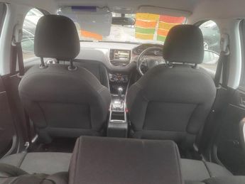 Peugeot 2008 1.6 e-HDi Active EGC Euro 5 (s/s) 5dr